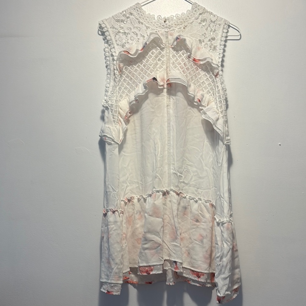 NWOT POL White and Pink Lace Blouse